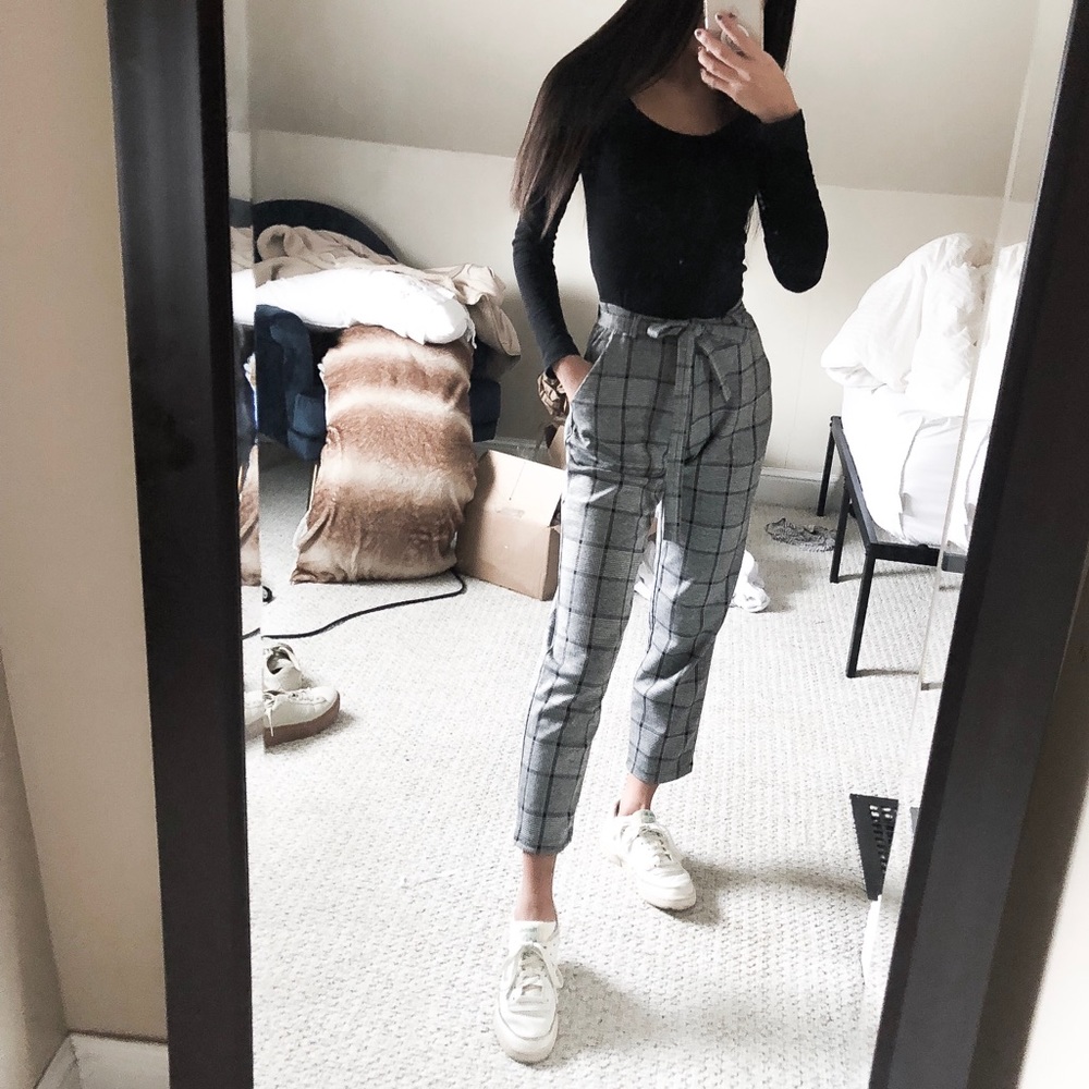 Checkered/grid self *ankle* tie pants